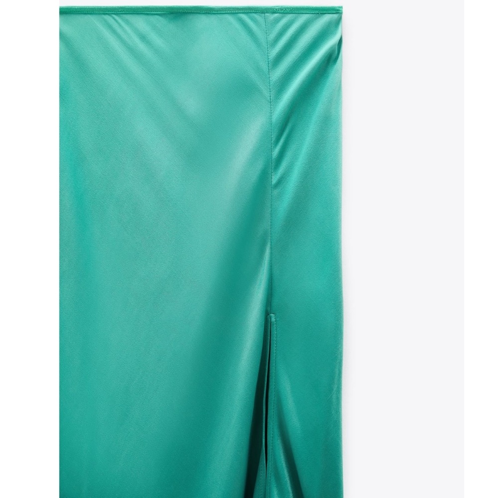 LAST ONE!!⚡️NWT Zara Satin Effect Midi Skirt - Picture 7 of 11